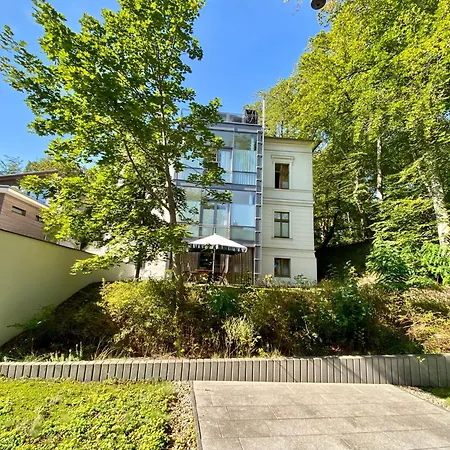 Theresa - 1 Apartment
