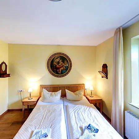 Apartment Theresa - 1 *